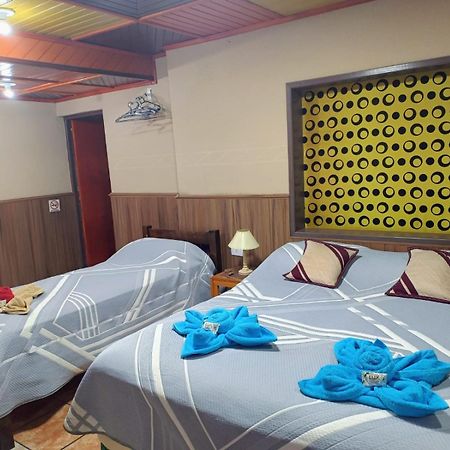 Residencial Arcoiris Hotel Puerto Iguazú Kültér fotó